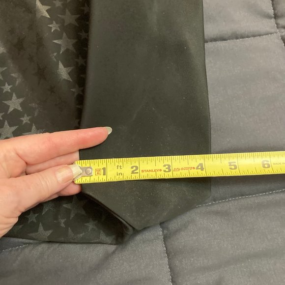 Macy's Star Tote- Large & Waterproof Material - Picture 9 of 15